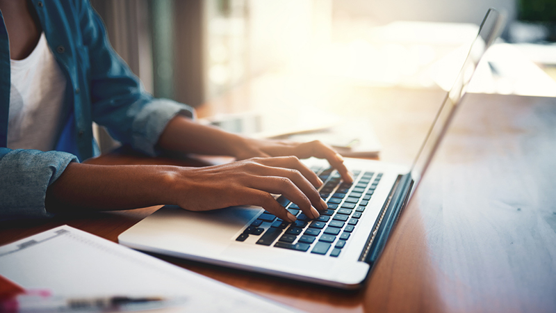 The Ultimate Guide to Laptop Reviews for Students: Making the Right Choice for Your Academic Journey